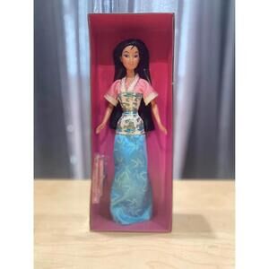 Vintage 1998 Disney Satiny Shimmer Mulan Barbie
